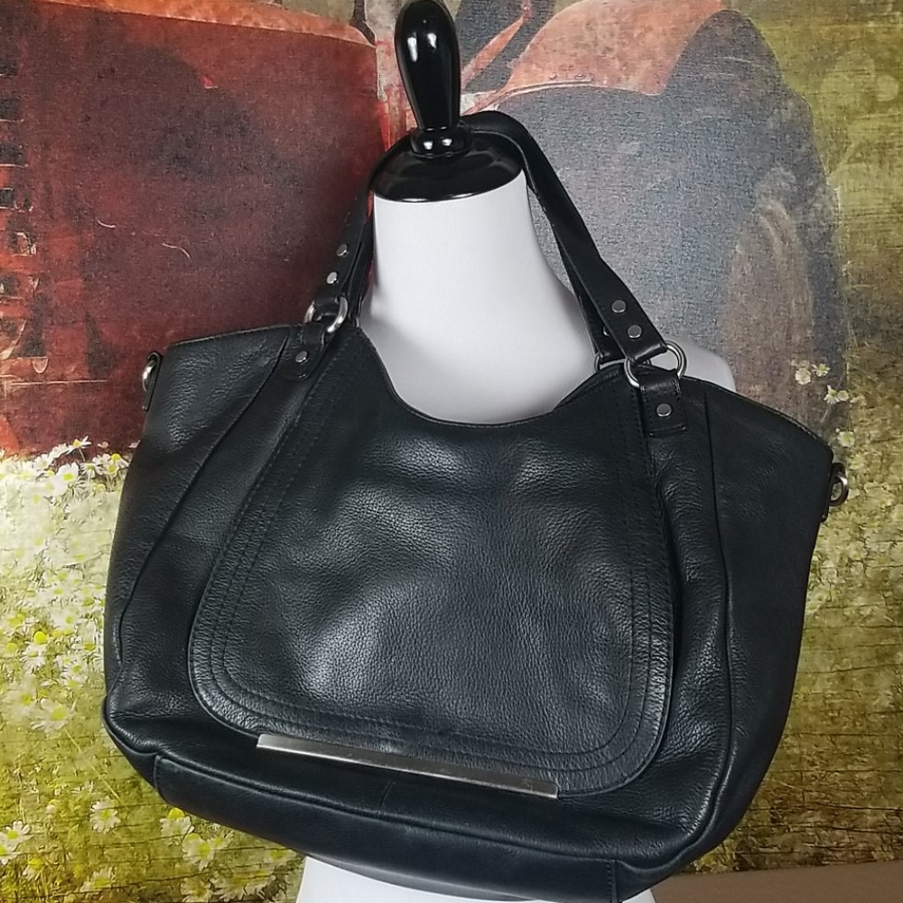 Black Leather Aubrey Brooke Bag